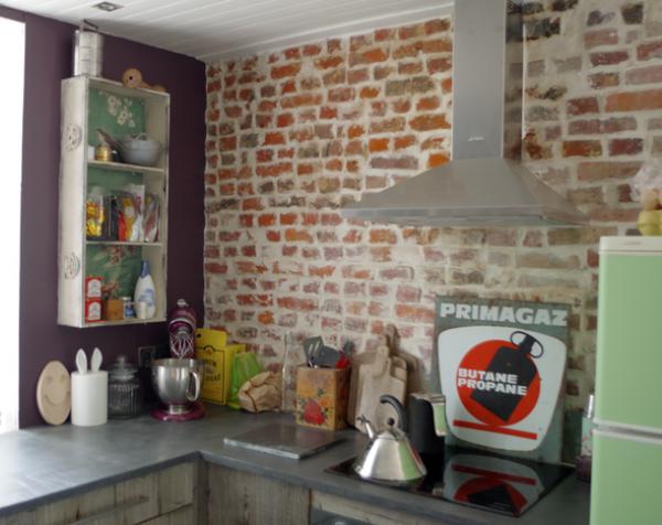 These shabby chic shelves are just perfect for my kitchen. Great product