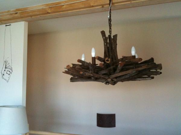 Beautiful chandelier for a cottage spirit! Thank you PIB!