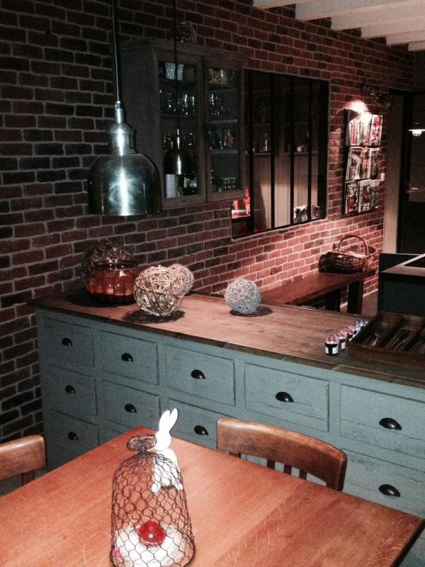 Superb dim effect indeed to adapt to the rhythm of the day.