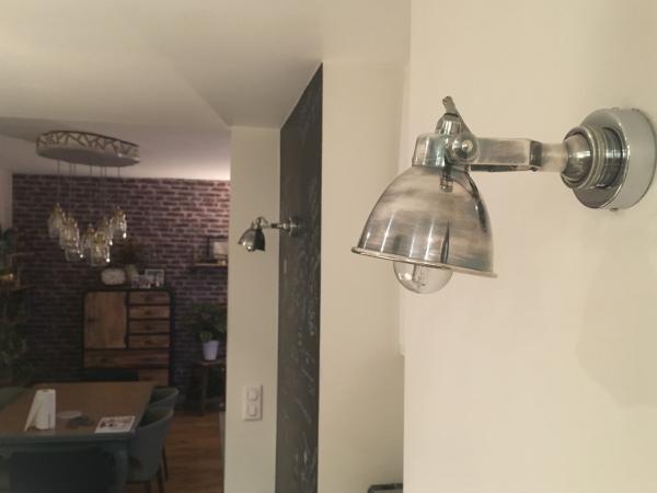 Trs joli luminaire PIB dans notre intrieur esprit industriel !