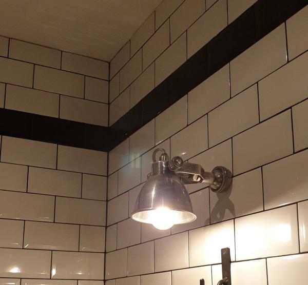 rendu impeccable dans notre salle de bain style rtro !