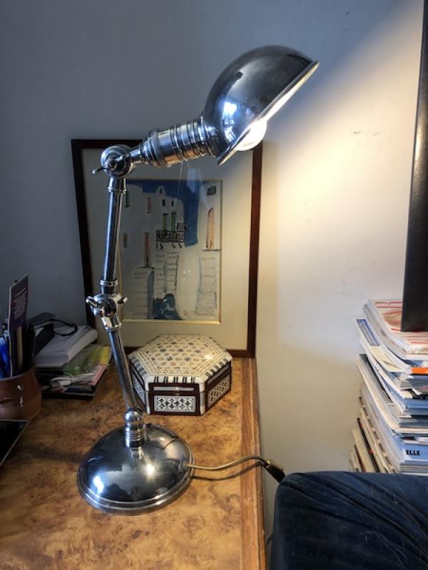 Diese Lampe ist in jedem Detail wunderschön.