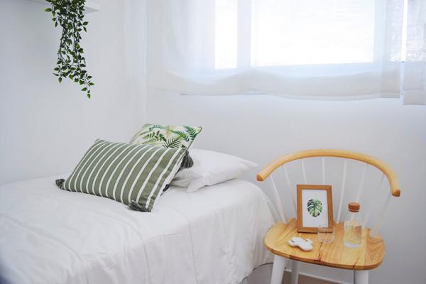 Je la trouve si belle que j'ai décidé de l'utiliser comme table et je pense qu'elle donne une touche très originale