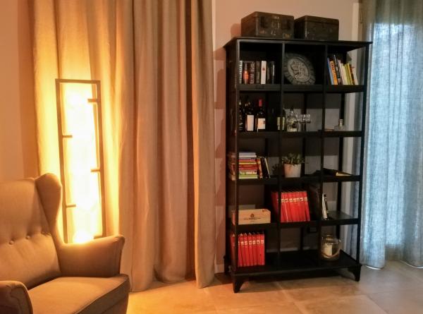 Wunderschn und sehr besonders! Perfekt fr das Wohnzimmer im industriellen Stil.