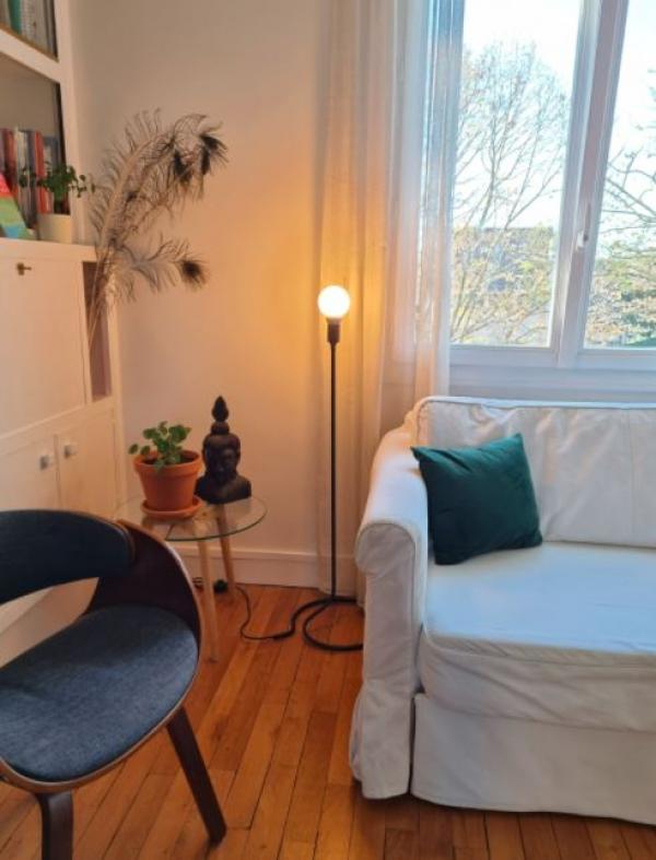 I am thrilled with this minimalist, filigree lamp that can easily be moved depending on my reading.