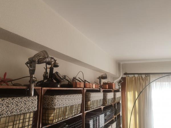 Lampe serre-joint en métal argenté