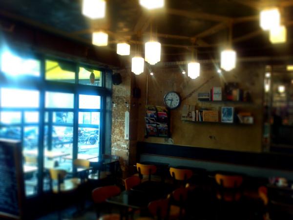 Mon Porte-documents mural grillag� est super pratique. Il a beaucoup de succ�s aupr�s des clients ! 