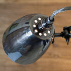 Industriële lamp met een zuivere industriële stijl.