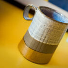 Elegant Scandinavian design. Practical handle.