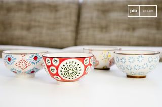Set aus 4 kleinen Schalen