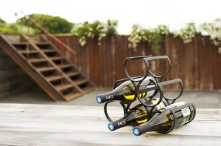 6 Bottles Metal Storage Rack