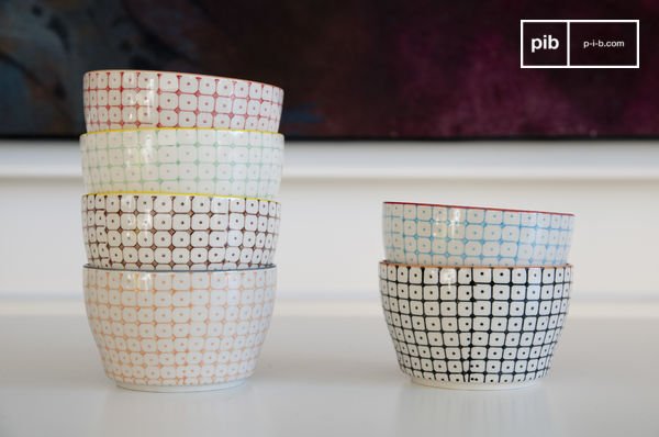 Petits bols colorés, pour faire le plein de bonne humeur.