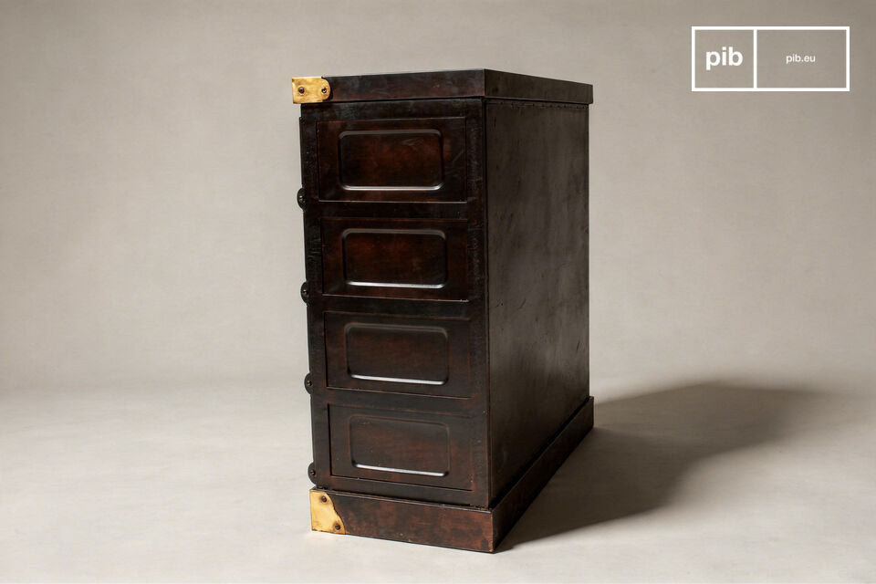 The mechanical assembly, clear and visible, is evidence of a design built to stand the test of time