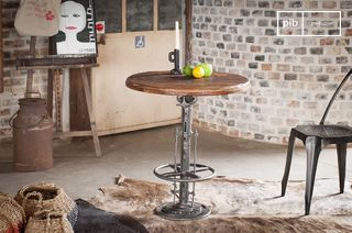Adjustable teak bistro table