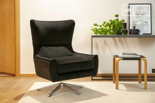 Anthracite velvet swivel armchair Balmat