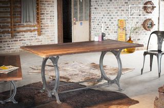 Antieke houten eetkamertafel