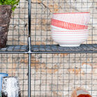 De jolies courbes latérales aux accents délicieusement art déco.