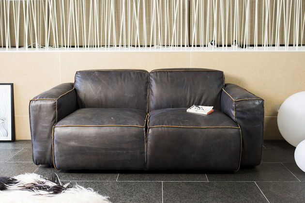 2-seater leather sofa Atsullivan