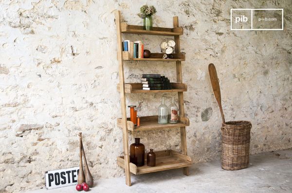 The shelf has 5 floors to place the objects.