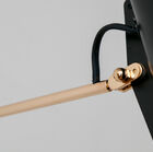 A sublime combination of black and gold.