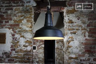Black metal suspension light Black Factory