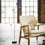 Daarnaast heeft de fauteuil ook een hoge rugleuning die ook goed gevuld is