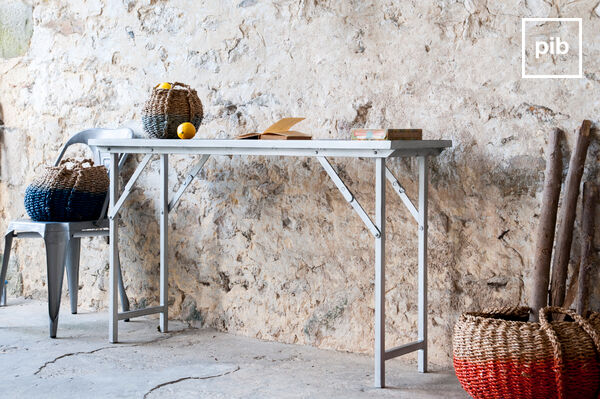 Bureau vintage de style industriel