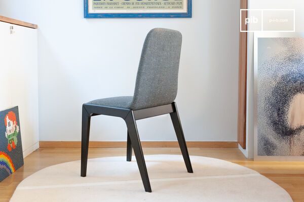 Un design à la fois esthétique et ergonomique dans la tradition scandinave.