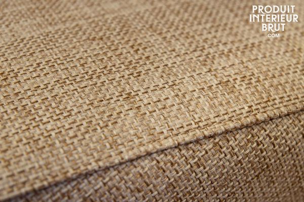 Une ligne toute en courbe pour un siège au style vintage chic