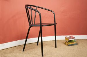 Chaise métallique noire  Brienon