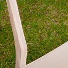 Habillez votre salle à manger de chaises épurées, aux lignes aériennes et design