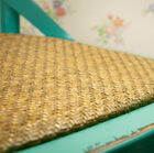 Entièrement conçue en bois de hêtre massif