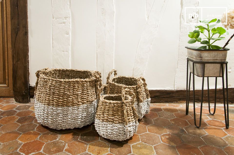 Conjunto de tres cestas de mimbre de calabazas