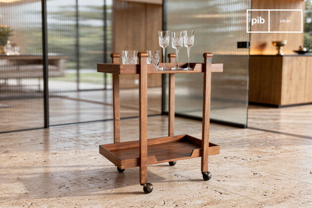 Credenza in noce su rotelle Vera