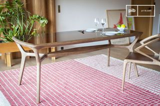 Dagsmark houten en glazen eettafel