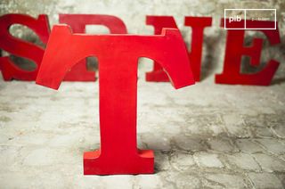 Decorative letter T Art
