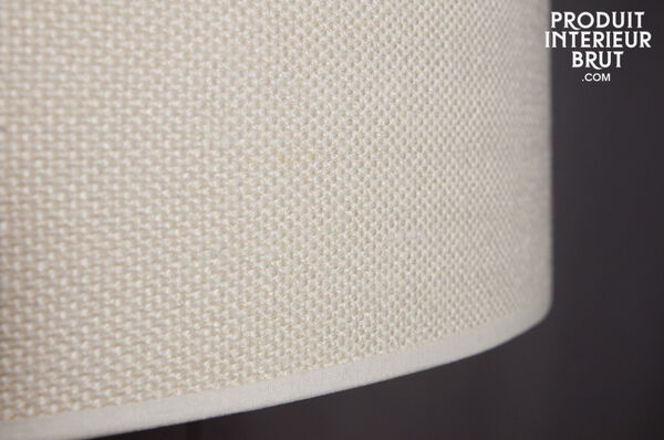 This light conveys all the sleek elegance of Nordic style