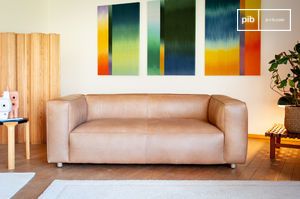 Divano a due posti in pelle color cammello Krieger