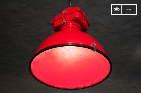 The hanging lamp Dock is a top product amongst the distinctive industrial design lights