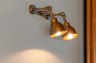 Double applique en laiton vielli  Bistrot