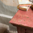 A colourful wardrobe that beautifully combines red and pink.