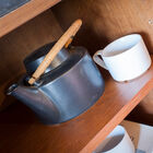 L'intérieur dispose de tablettes ajustables sur 5 niveaux.