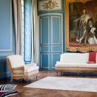 Combine your chair with a Gustave sofa for an impeccable result.