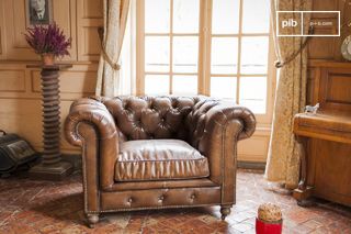 Fauteuil chesterfield en cuir fauve Saint Paul