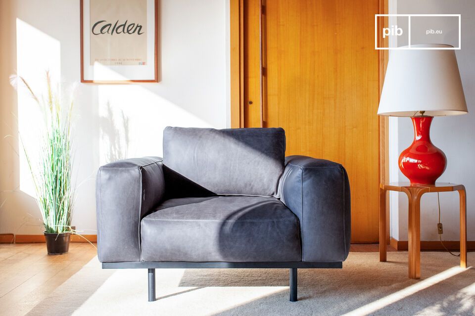 Fauteuil en cuir gris  Almond