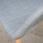 Les coutures arborent des finitions incroyables.