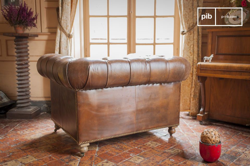 The backrest and thick armrests are lined with foam