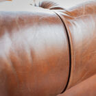 The seat has an unalterable softness thanks to its straps and bi-conical springs upon which the