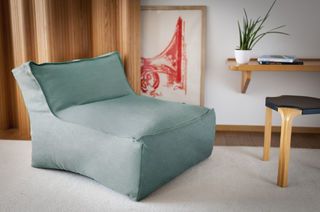 Fireside lounge chair Jelling
