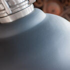 Its very matt blue-grey coating is very refined.